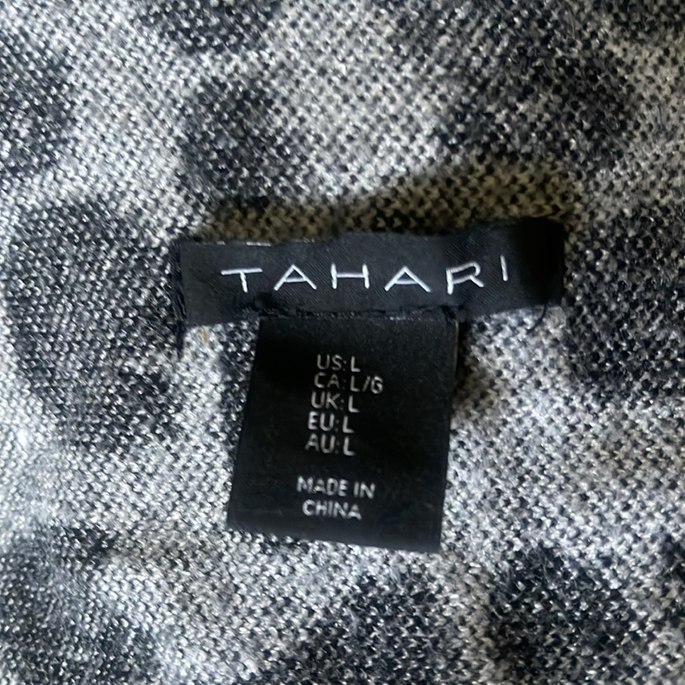 Women's Tahari gray/black leopard print mock neck sweater - Picture 4 of 4
